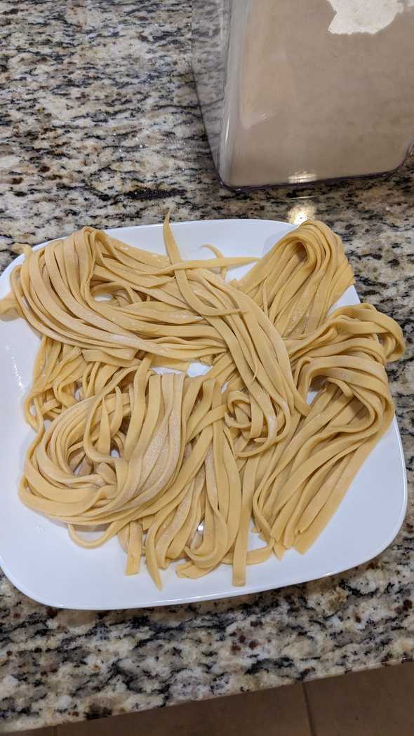 Fresh-cut noodles